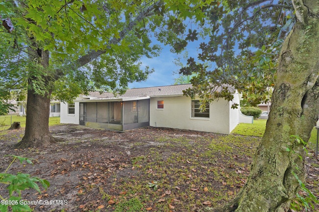 Building Photo - 3689 Longbow Rd