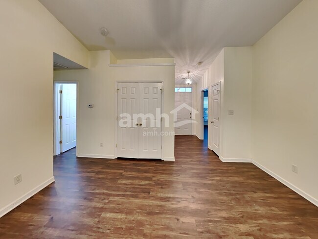 Building Photo - 4335 Bubbling Brook Ct