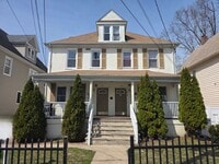 Building Photo - 130 Park Ave