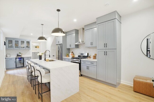 Building Photo - 403 O St NW