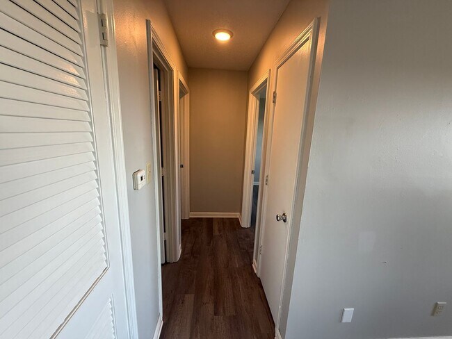 Building Photo - 26940 Mosbaugh Rd