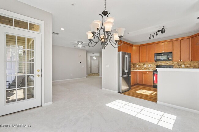 Building Photo - 327 Mill Pond Wy