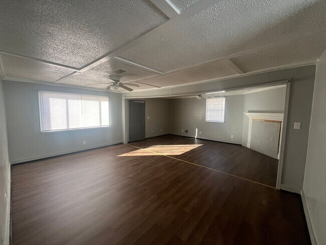 Building Photo - $1,195 - 3 Bedroom 1.5 Bathroom House In Jacksonville