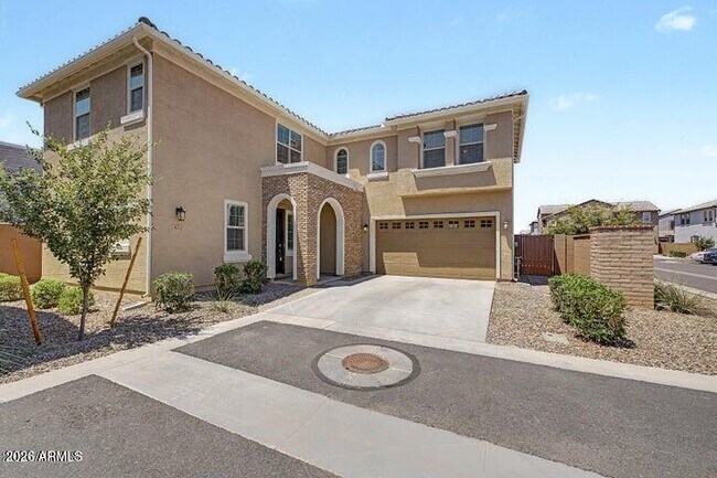 Building Photo - 670 S Owl Dr