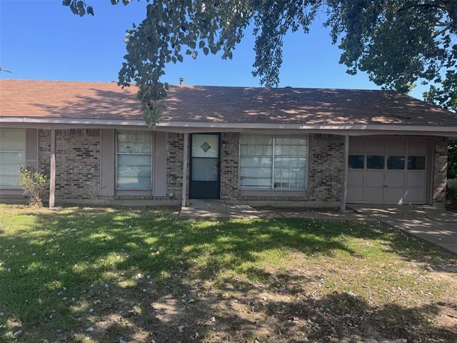 Primary Photo - 2112 Sunset Dr