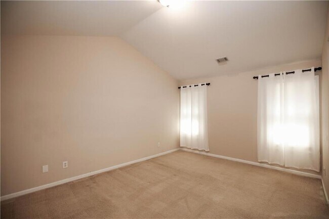 Building Photo - 1005 Landover Crossing