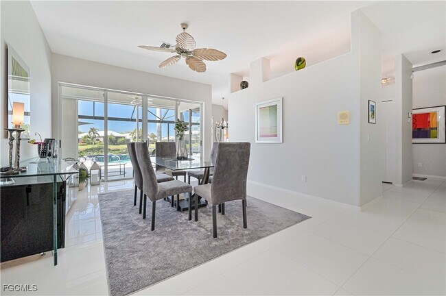 Building Photo - 3681 Lakemont Dr