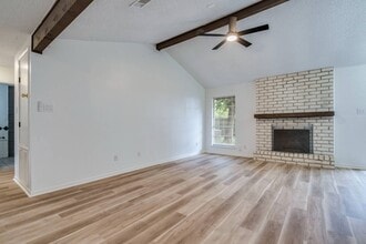 Building Photo - 1306 Glenda Dr