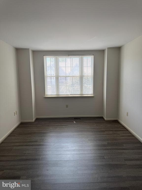 Building Photo - 1041 Greenes Way Cir