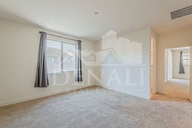 Building Photo - 10962 W Taylor St