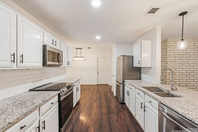 Building Photo - 7711 Nimrod