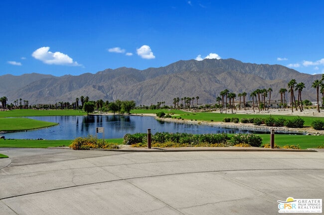 Building Photo - 949 Bernardi Ln