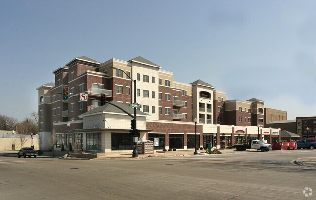 Alternate Building View - Station Crossing