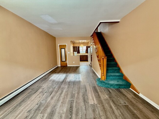 Building Photo - Recently UPDATED 3 BD/1 BA HOUSE in great East Passyunk/LOMO location w/ new Engineered Wood Floo...