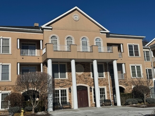 Primary Photo - 1210 Hamilton Dr