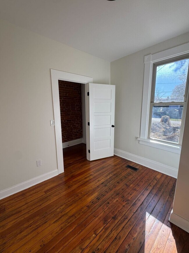 Building Photo - Wonderful 3/2 Home in the Heart of Columbus!