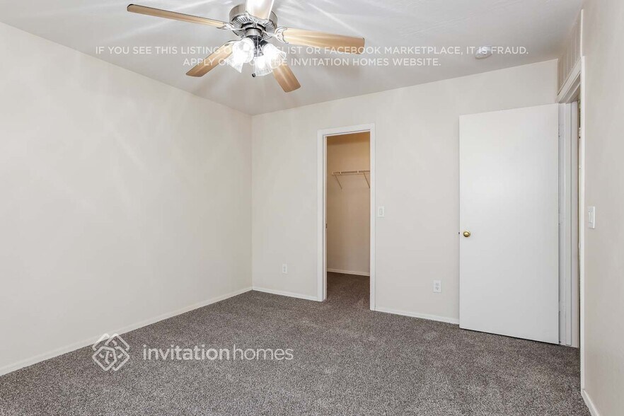 Building Photo - 45571 W Guilder Ave