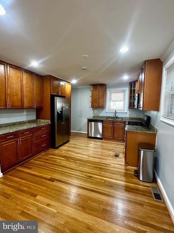 Building Photo - 5100 10th St N