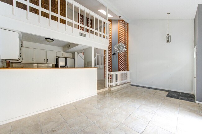 Building Photo - 13004 Greenway Chase Ct