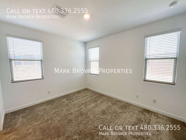 Building Photo - 4439 N 94th Dr