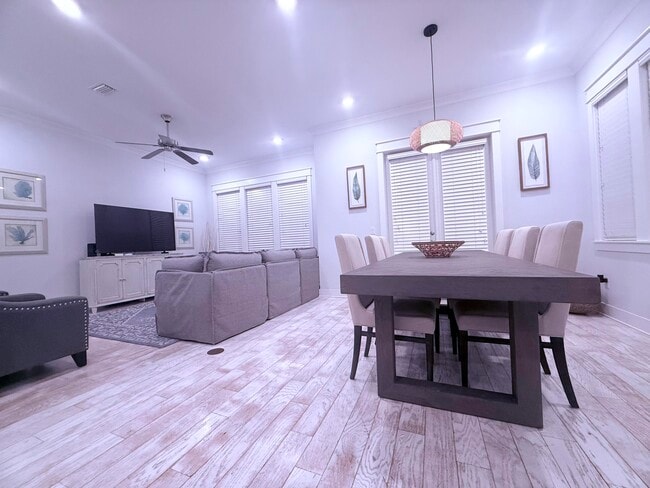 Building Photo - 36 York Ln