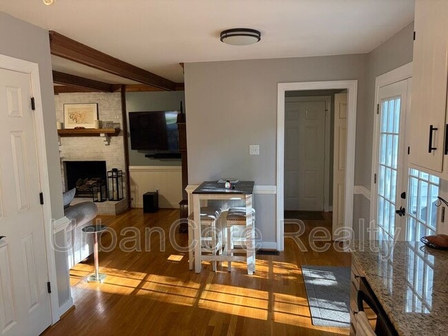 Building Photo - 7949 Flag Tail Dr