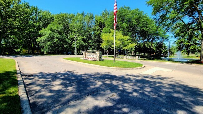 Building Photo - 9608 Anchor Dr