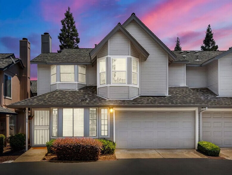 Building Photo - 35 Patricia Way