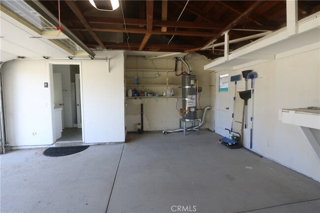 Building Photo - 16572 Patricia Ln