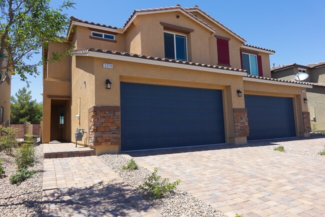 Primary Photo - Brand New Gated 4-Bed, 3-Bath Townhome wit...