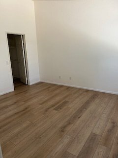 Building Photo - 39431 Bluffside Way