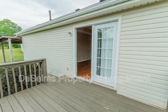 Building Photo - 1009 Norwood Ct