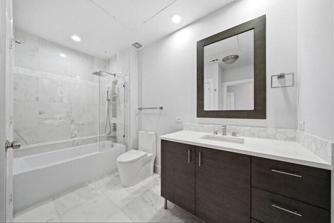 Building Photo - 3333 Allen Pkwy