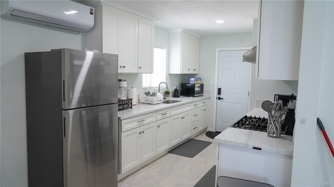 Building Photo - 12732 Woodbury Rd