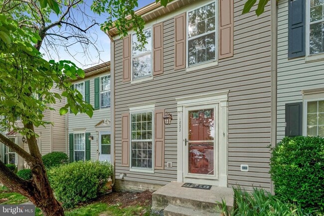Building Photo - 1832 Tiger Lily Cir