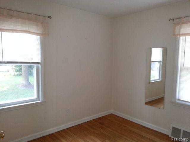 Building Photo - 1928 Bacon Ave