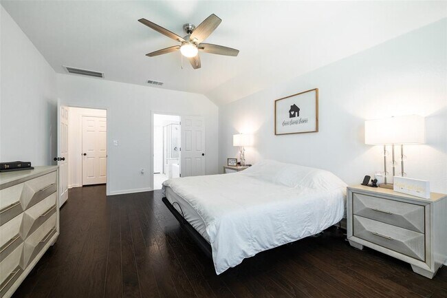 Building Photo - 12020 Texana Trl