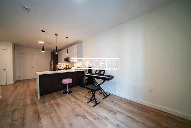 Building Photo - 1 Sewall St