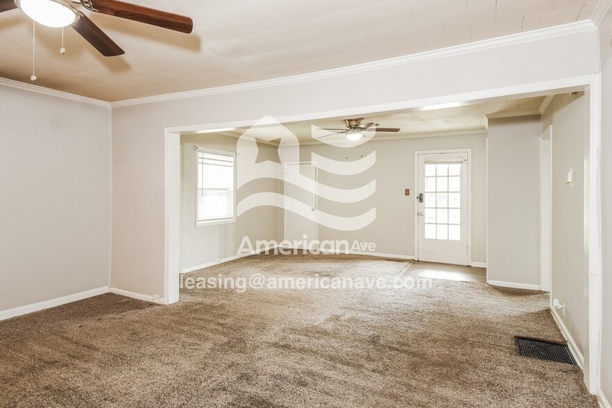 Building Photo - 1200 3rd Ave