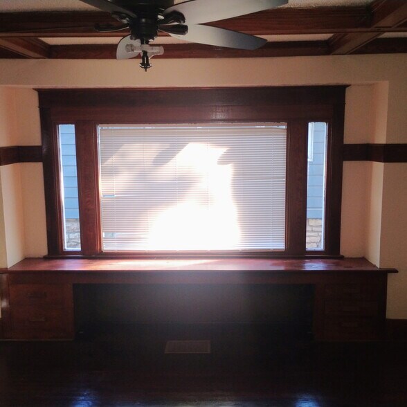 Building Photo - 2914 Bales Ave