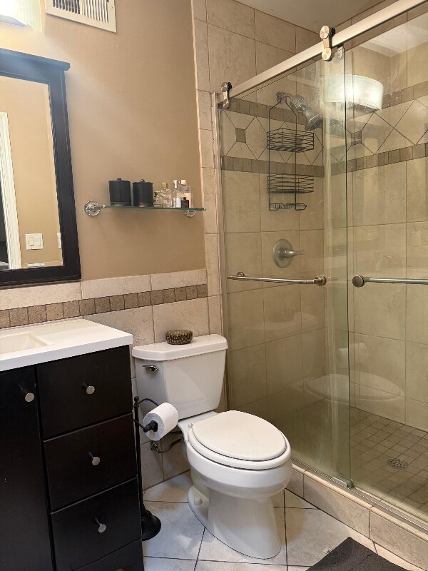 Building Photo - 341 Avenida Pinos