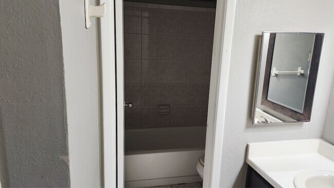 Building Photo - 7313 Gulf Fwy