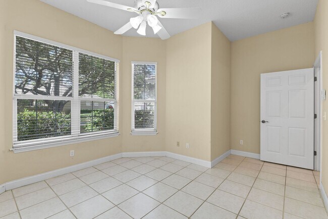 Building Photo - Avalon Park at Turtle Creek 3 bedroom home