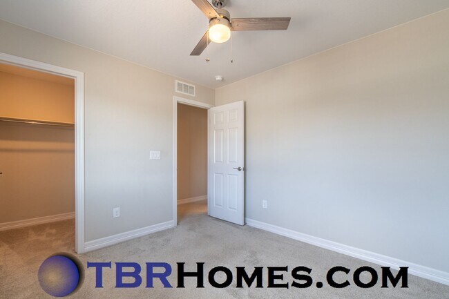 Building Photo - 11924 Norfolk Ct