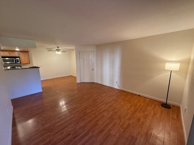 Building Photo - 2 Bedroom Apartment in Il Palio, Rancho Bernardo