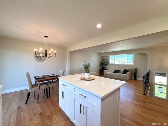 Building Photo - Total Remodel Available NOW!