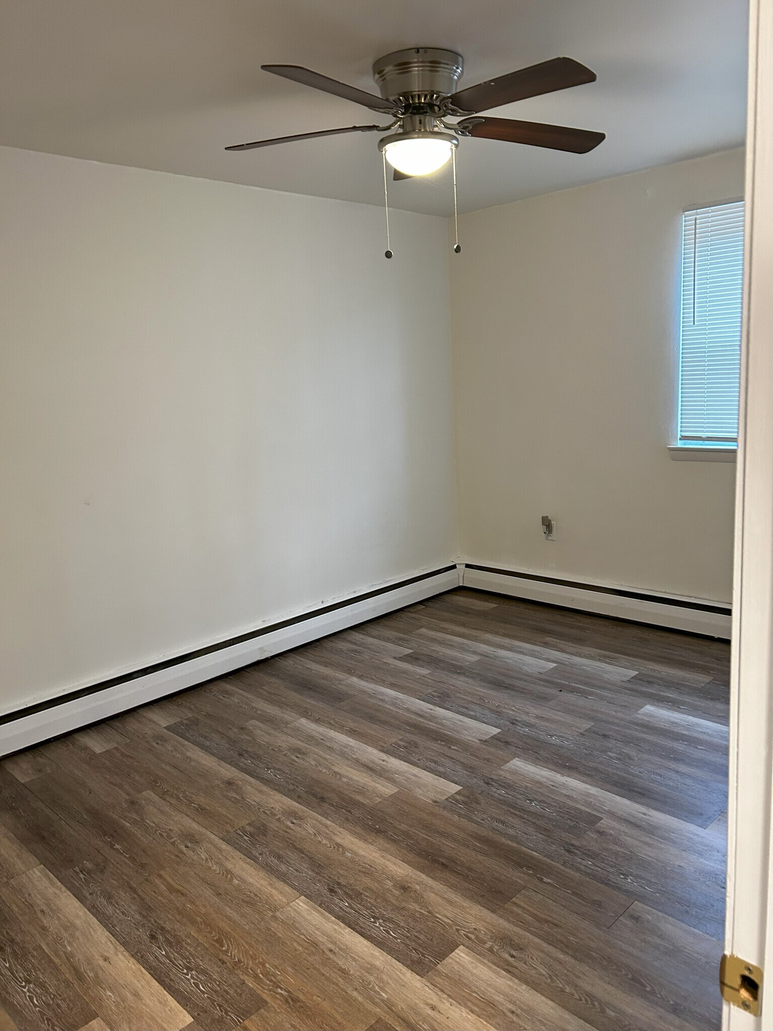Bedroom with ceiling fan - 6008 N 12th St
