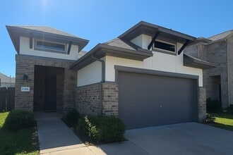 Building Photo - 20327 Rainflower Bay Ln