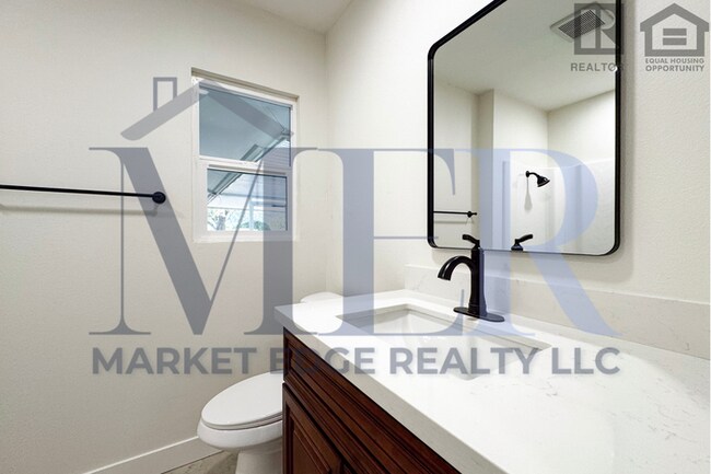 Building Photo - 3Bed/2Bath Home in 55+ Community in Sun Ci...