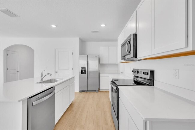 Building Photo - 32368 Evening Grv Ct